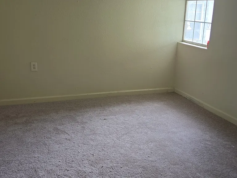 4122 S Johnson St — Photo 6