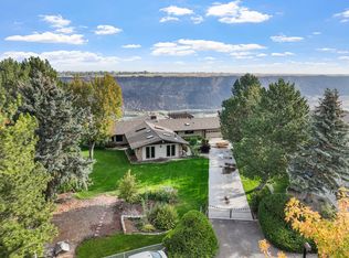 405 Edwards Dr, Twin Falls, ID 83301