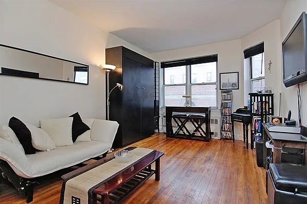 Sold by Citi Habitats | media 12