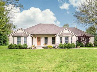 1687 Adios Dr, Lexington, KY 40511