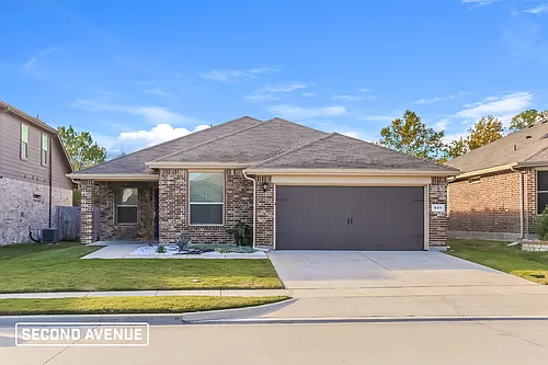 621 Creekview Dr Photo 1