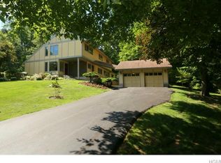 6 Century Rd, Palisades, NY 10964