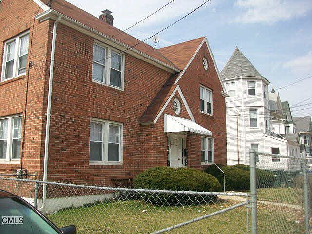 1st image of 1695 Central Ave