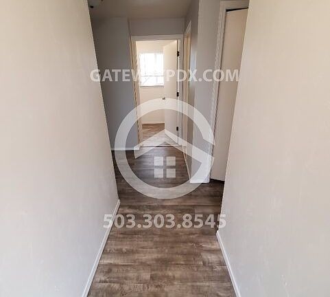 4th image of 240 N 2nd St