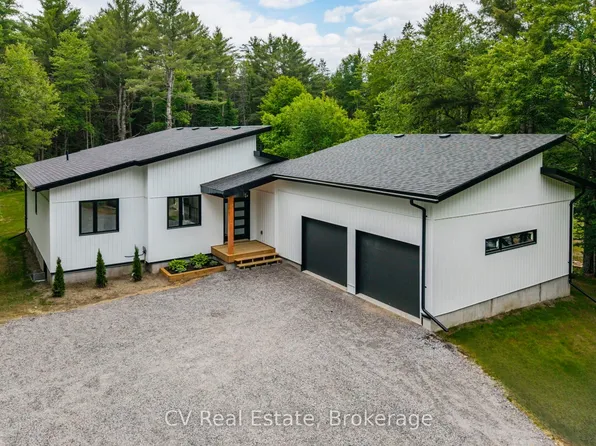 546 Balsam Chutes Rd, Huntsville, ON P0B 1L0