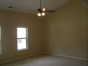 1st image of 1404 Wilford Dr