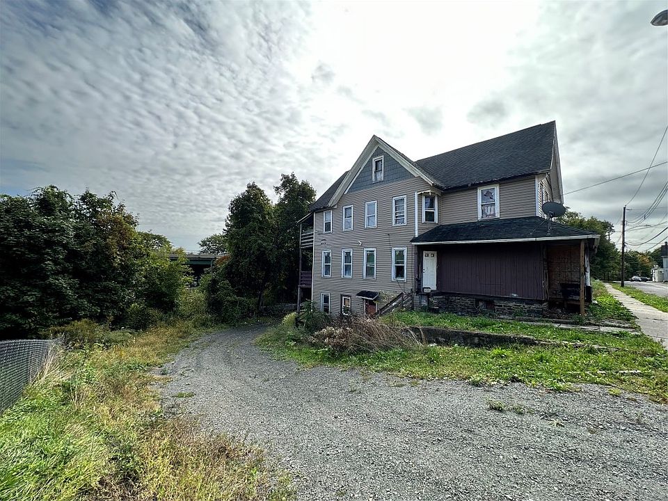 2nd image of 88 Liberty St
