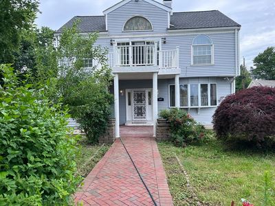 69 Watkins St, Quincy, MA, 02170