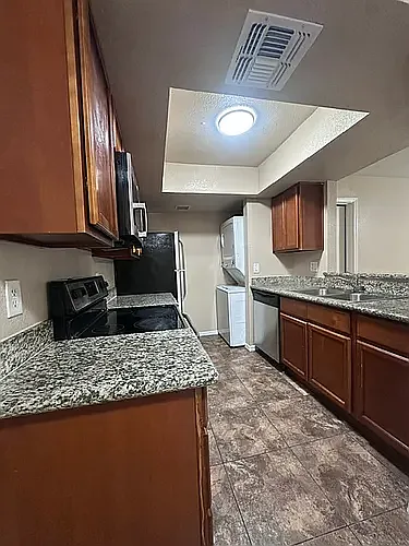 Cedar Creek Condominiums — Photo 58