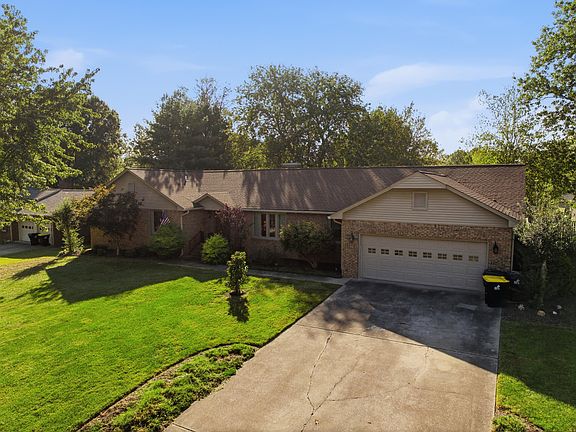 4th image of 1520 London Dr