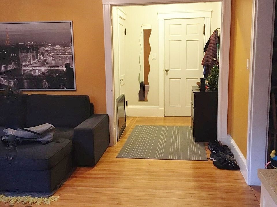 2nd image of 100 Washington St #2A