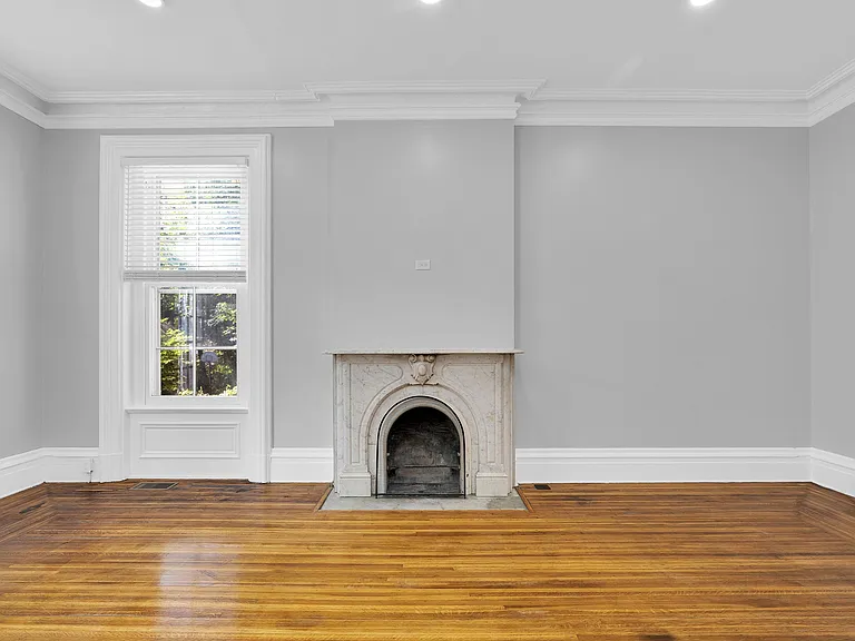 5618 Whitney Pl #1 — Photo 9