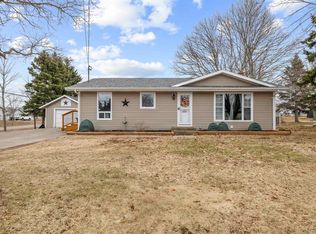 98 Oak Dr, Charlottetown, PE C1A 7Z1
