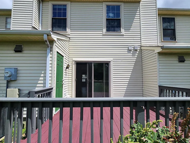 114 Brent Ct — Photo 30