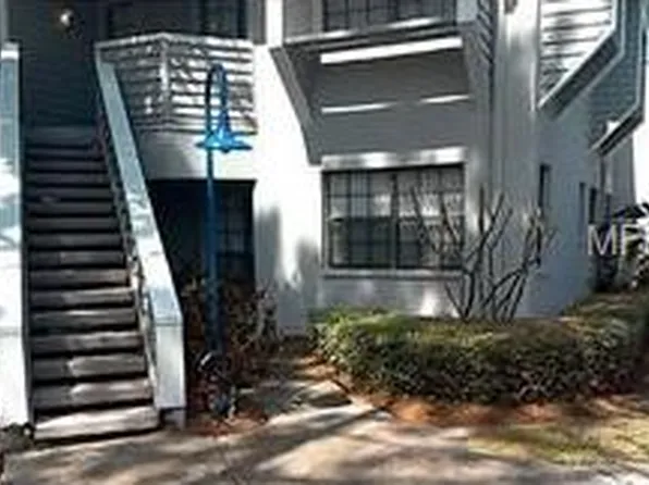 8727 Bardmoor Pl APT 103, Seminole, FL 33777