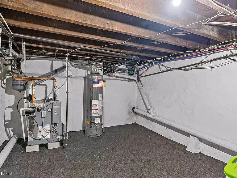 2846 Almond St — Photo 21