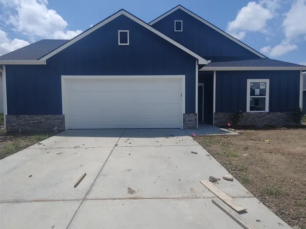 12811 E Equestrian St, Wichita, KS 67230