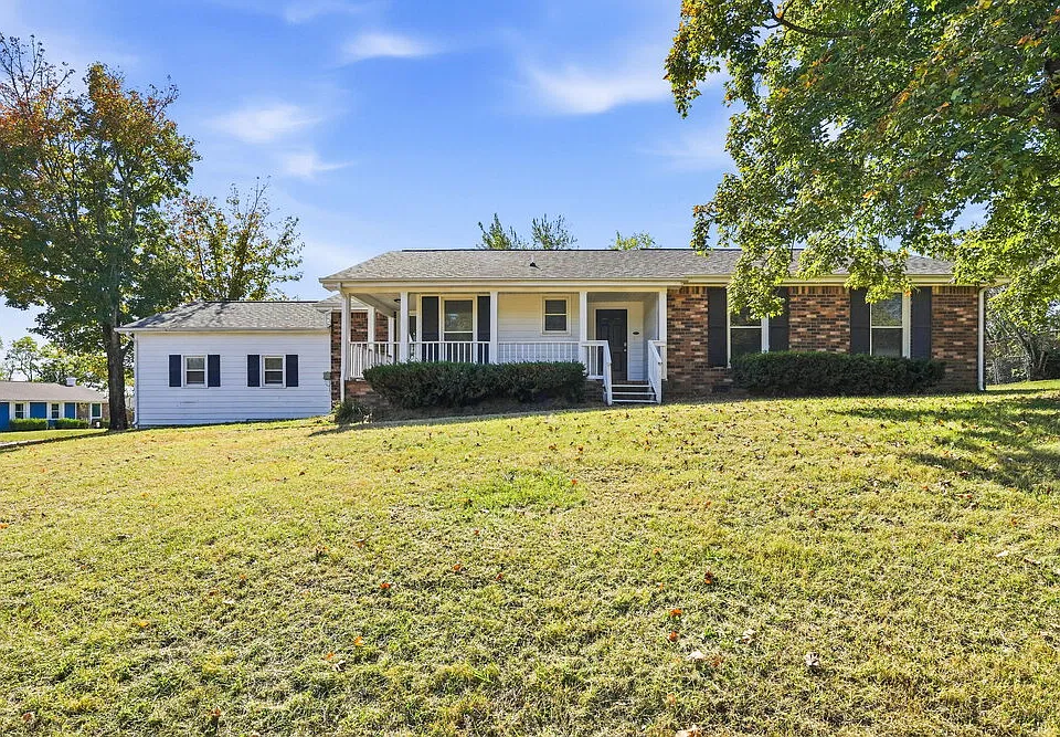 104 Post Oak Rd