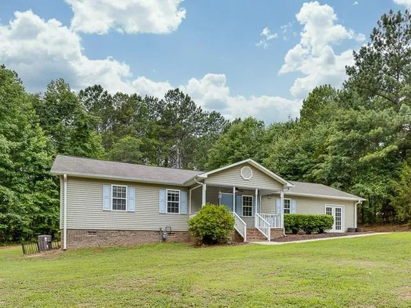 941 Scotland Rd, Easley, SC 29640