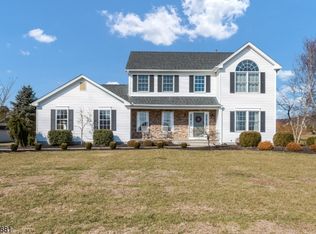 171 Watters Rd, Port Murray, NJ 07865