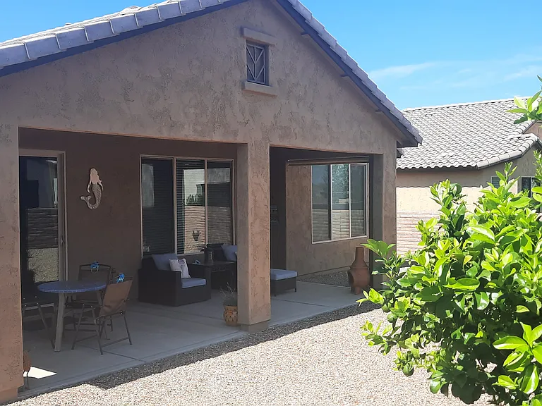 2433 E Josephine View Dr — Photo 14