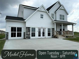 5936 S Hosta Ave, Sioux Falls, SD 57108