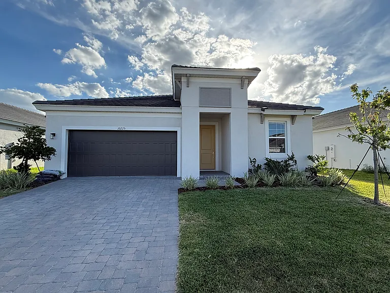 10225 Fieldstone Myrtle Way — Photo 1
