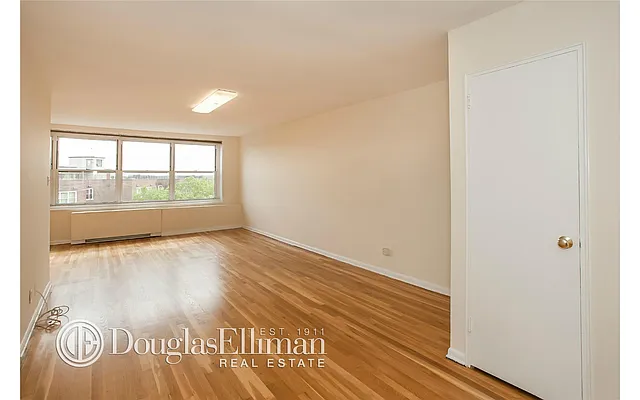 Sold by Douglas Elliman | media 44