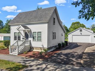 9 Vine St, Bangor, ME 04401
