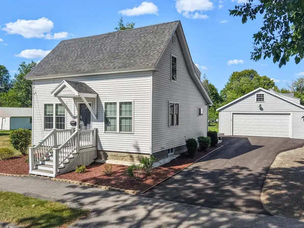 9 Vine Street, Bangor, ME 04401