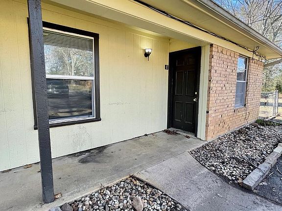 2nd image of 108 Mary Ellen Dr #A