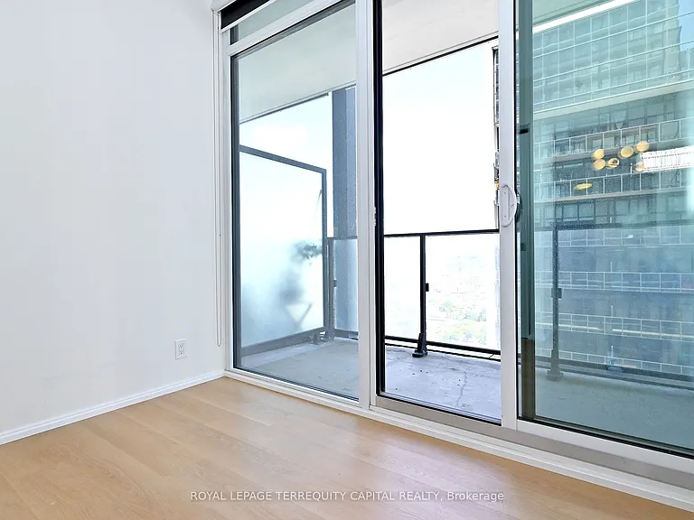 125 Peter St #2308 — Photo 25