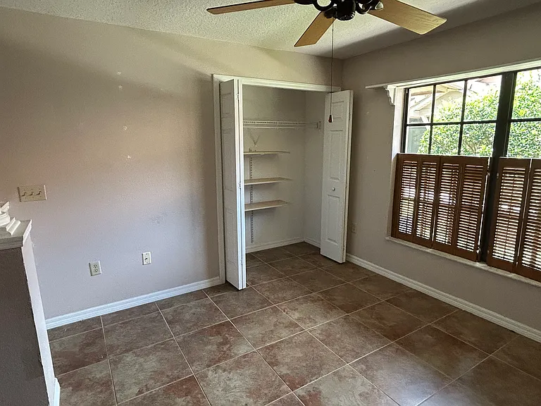 17714 Oak Bridge St — Photo 10