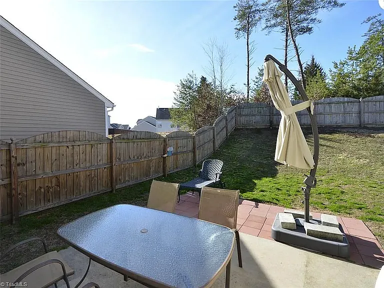 815 Hartley Hill Ct — Photo 21