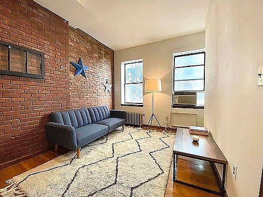 1st image of 117 W 92nd St APT 4B