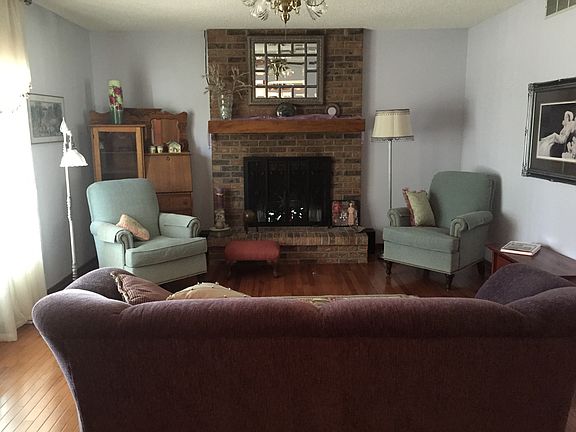 Wood burning fireplace