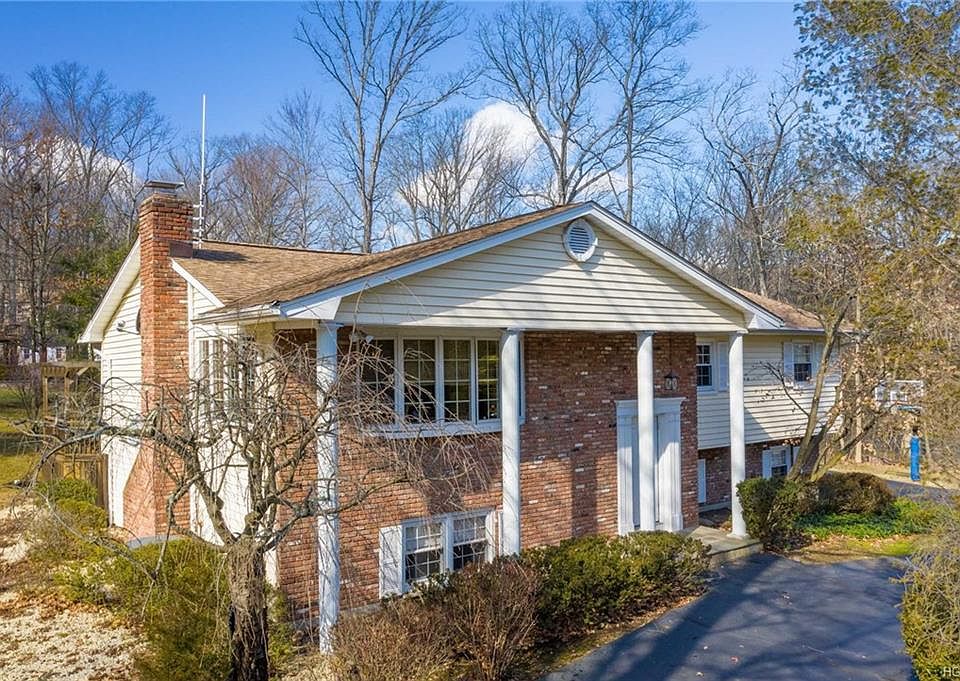 1st image of 18 Culver Dr