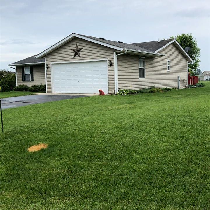 2nd image of 1304 Summerland Dr