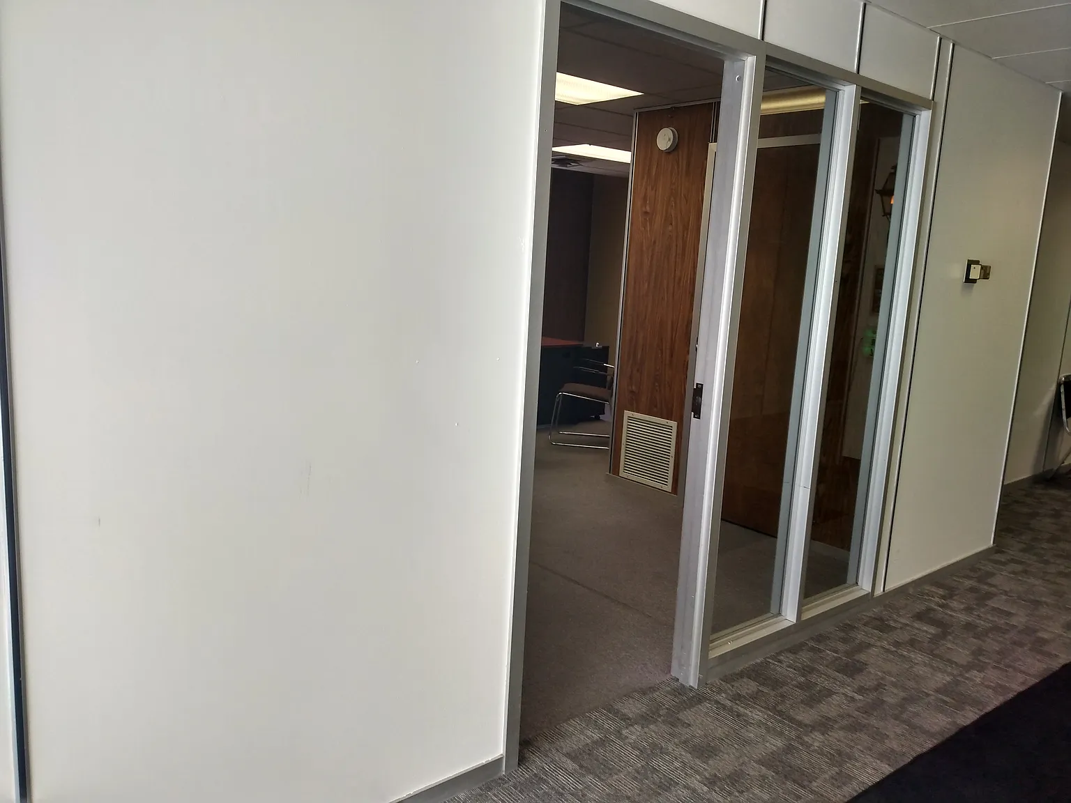 1 bed, 576 sqft, $800 — Photo 2