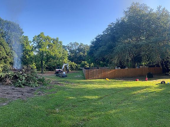 The landscaping in finished.