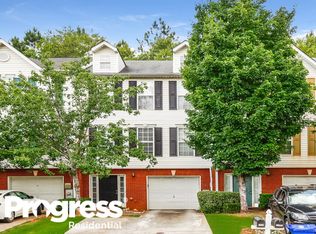 2319 Strathmoor Manor Dr, Lithonia, GA 30058