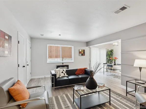 9747 Lane St, Thornton, CO 80260