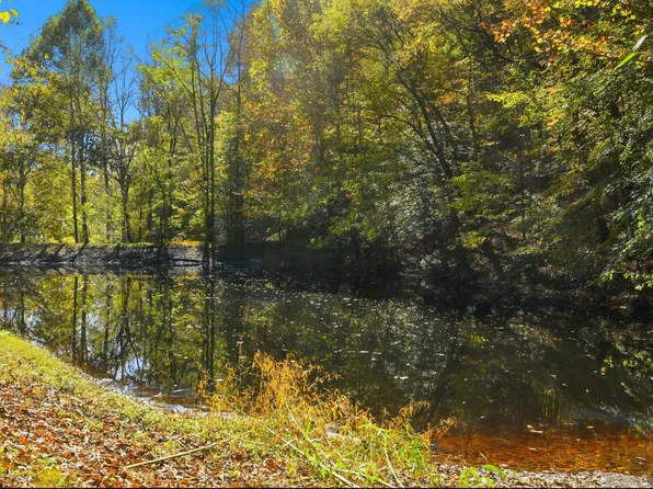 4300 Bull Run Rd, Ashland City, TN 37015