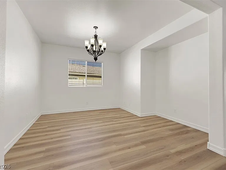 2519 Sparrow Way — Photo 13