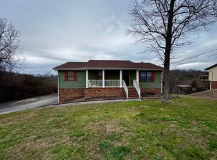 6905 Sandy Cove Dr, Harrison, TN 37341