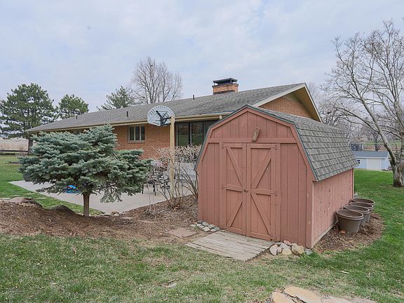 5th image of 15490 Kurtwood Dr