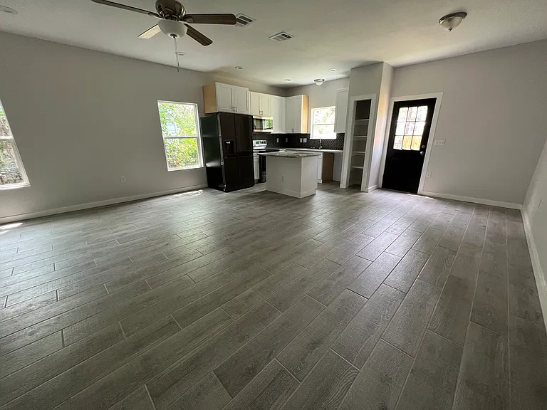 322 Vine St #102 — Photo 8