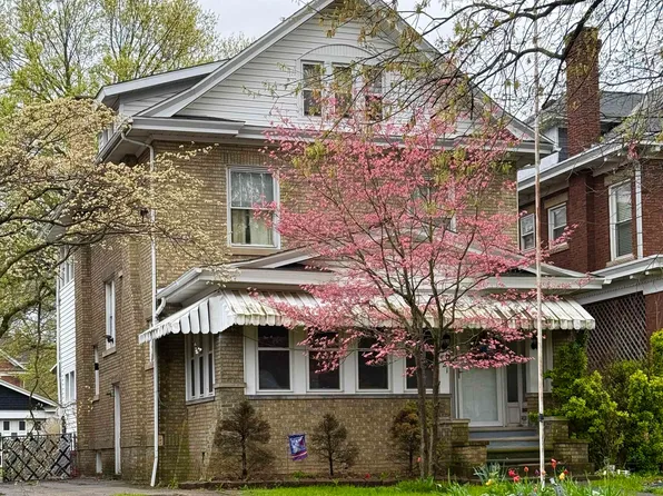 521 9th Ave, Huntington, WV 25701