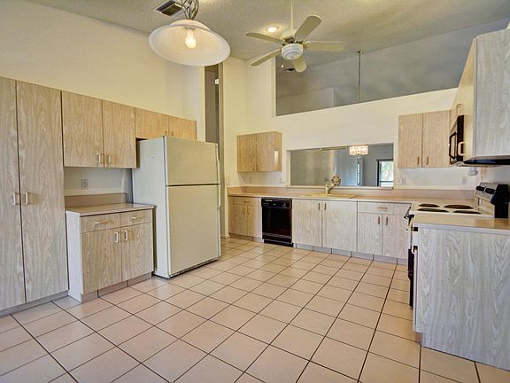 2nd image of 9656 Sills Dr E APT 203