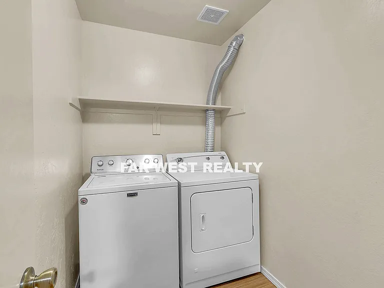 4032 N Viewpoint Dr #D — Photo 17